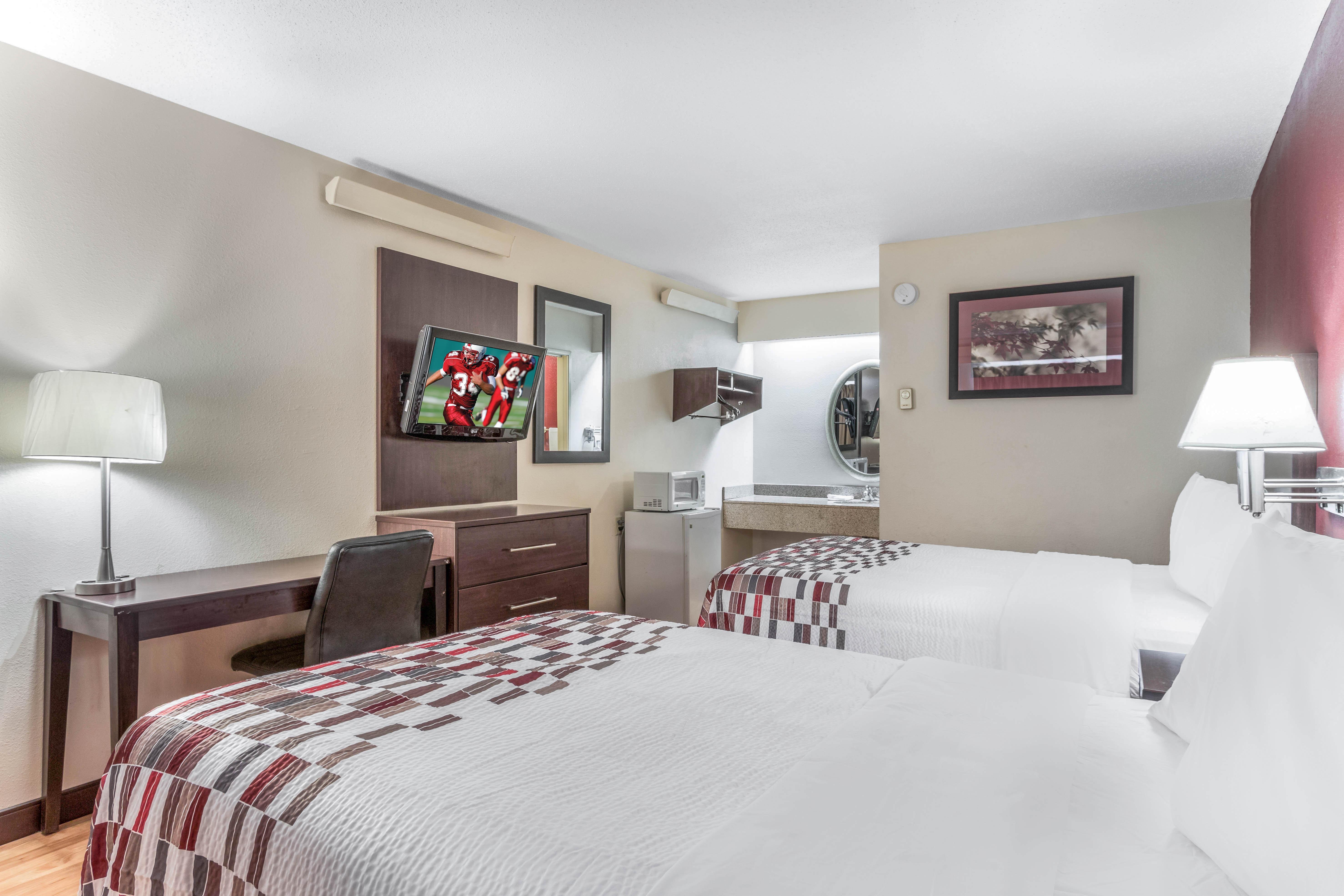 Red Roof Inn Columbia, Mo Bagian luar foto