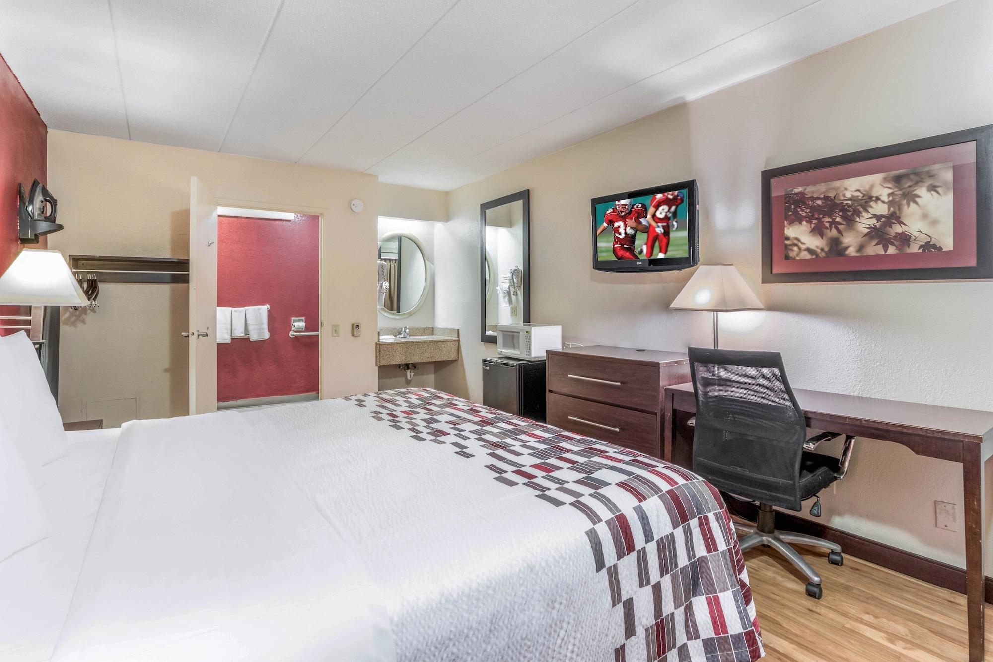 Red Roof Inn Columbia, Mo Bagian luar foto