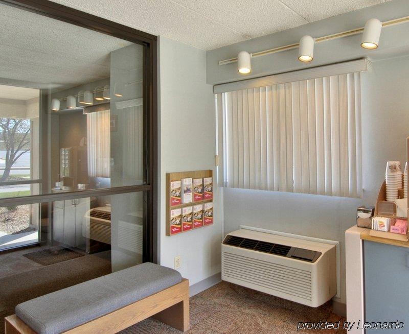 Red Roof Inn Columbia, Mo Bagian luar foto