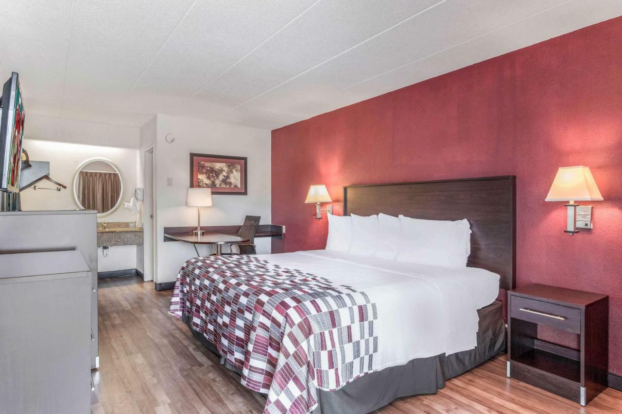 Red Roof Inn Columbia, Mo Bagian luar foto